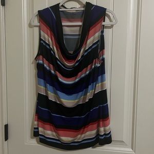 Multicolor Sleeveless Blouse with flattering neckline